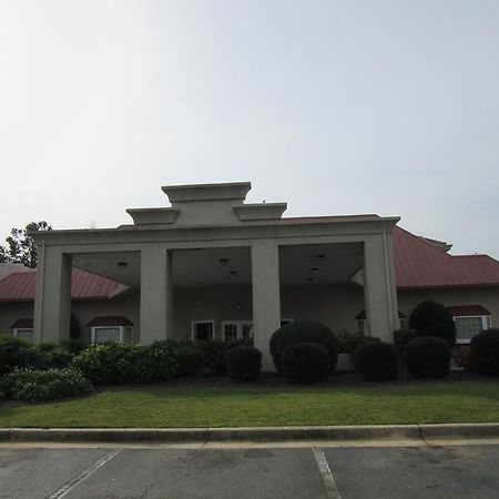 Clarion Suites Augusta Exterior foto