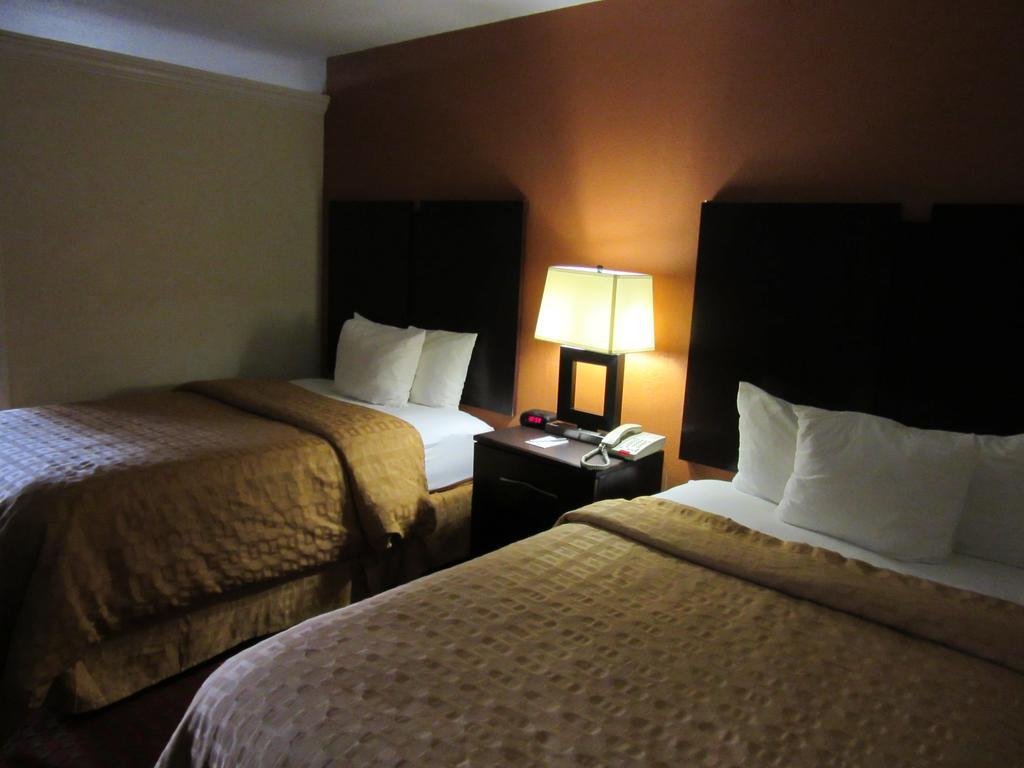 Clarion Suites Augusta Zimmer foto