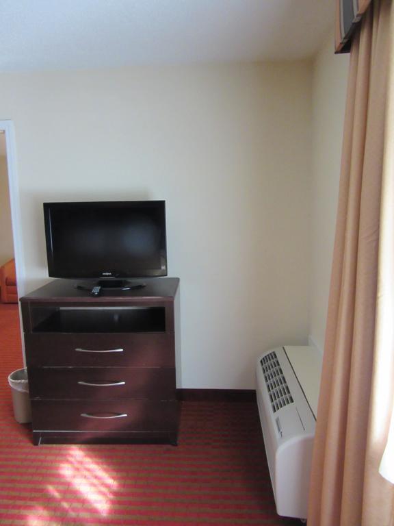 Clarion Suites Augusta Exterior foto